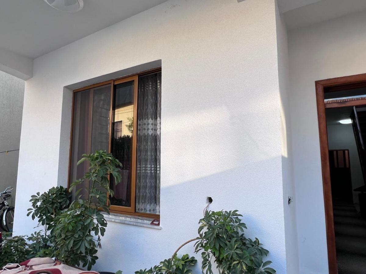 David Guesthouse Shkodra Exterior foto