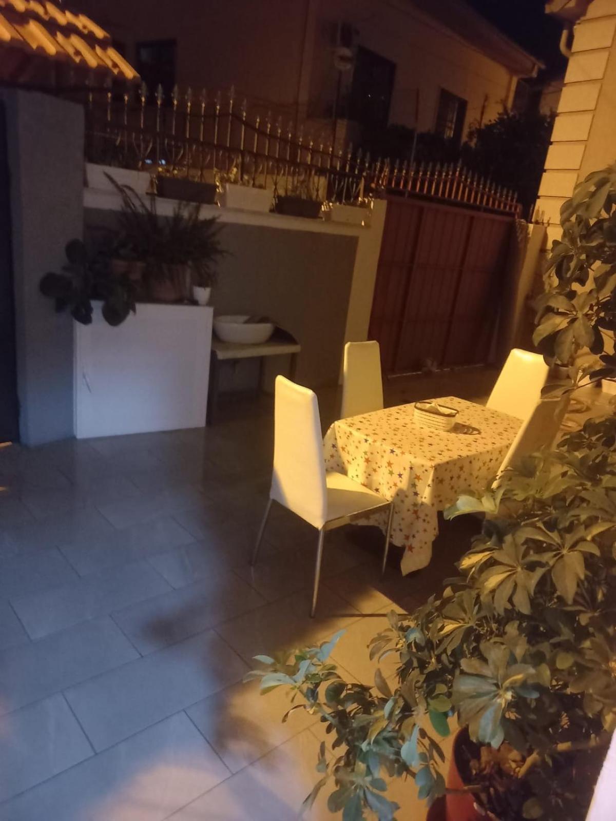 David Guesthouse Shkodra Exterior foto
